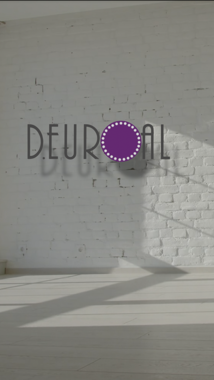 Logotipo de Deuroal en pared interior